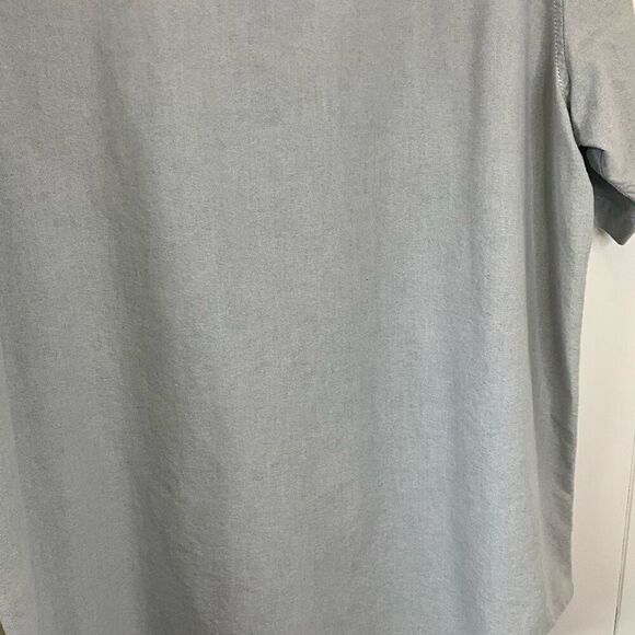 Calvin Klein Jeans Mens XL Hidden Button Front Shirt Light Blue Short Sleeves - Picture 8 of 12